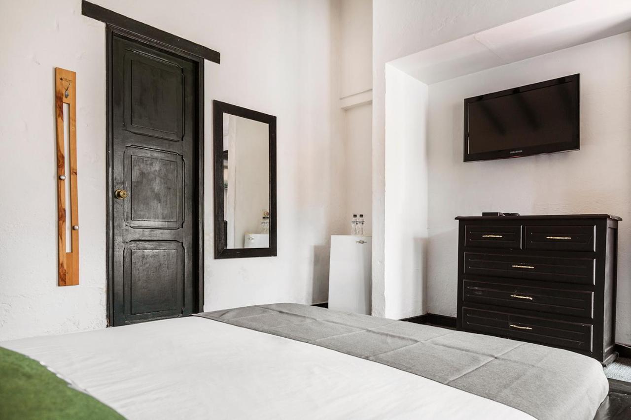 Hotel Premium Real ميديلين المظهر الخارجي الصورة