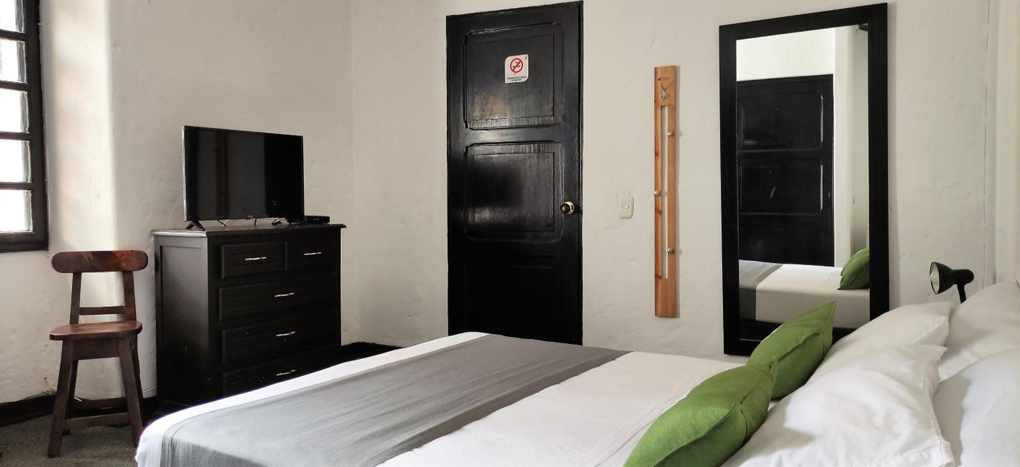Hotel Premium Real ميديلين المظهر الخارجي الصورة