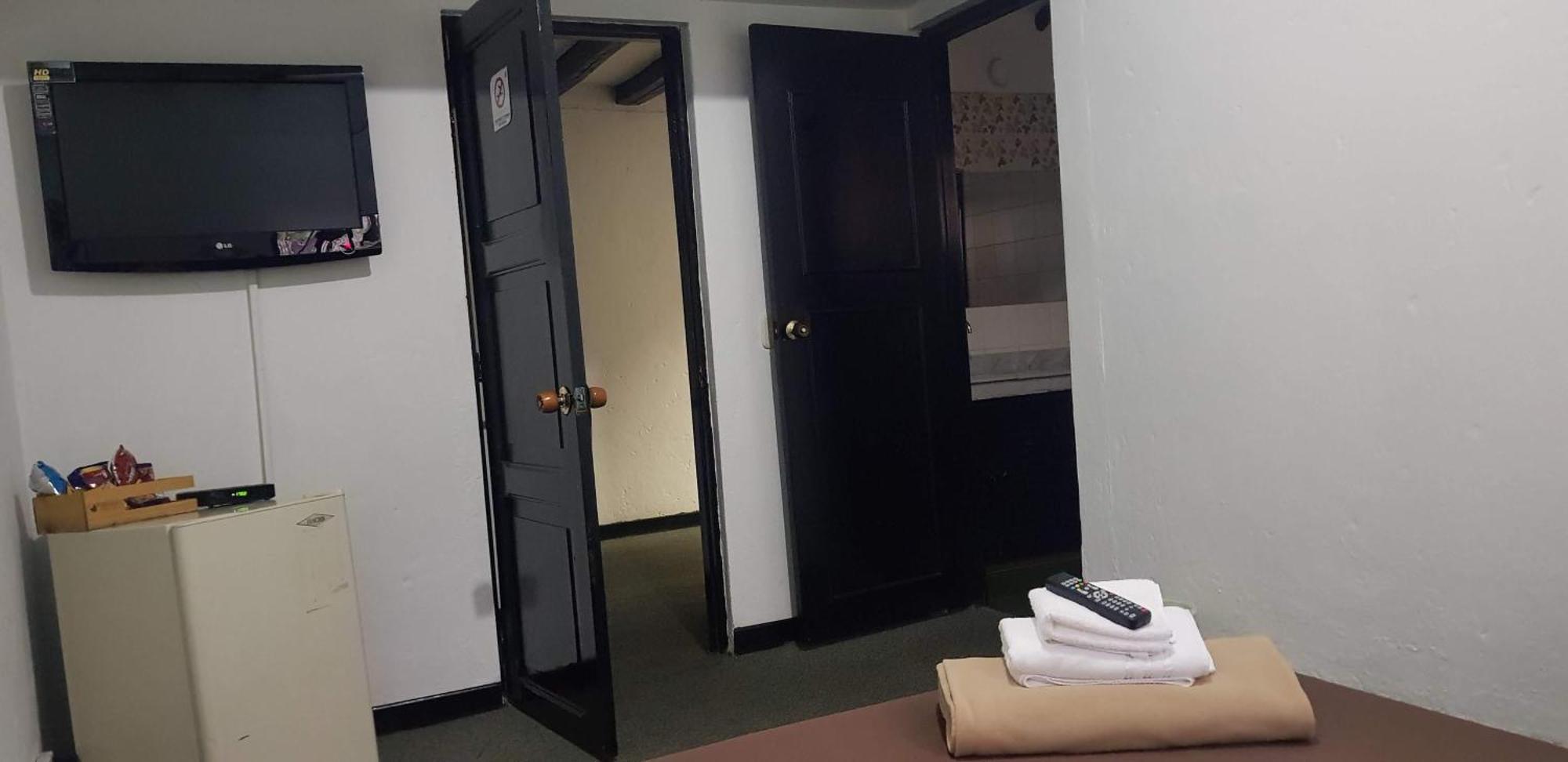 Hotel Premium Real ميديلين المظهر الخارجي الصورة