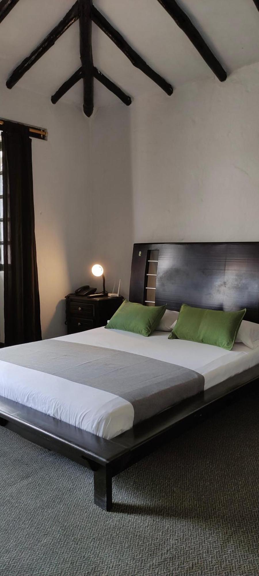 Hotel Premium Real ميديلين المظهر الخارجي الصورة