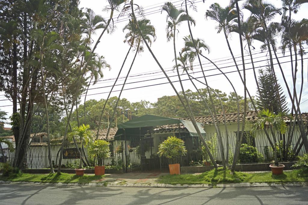 Hotel Premium Real ميديلين المظهر الخارجي الصورة